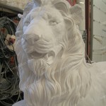 Скульптурный лев